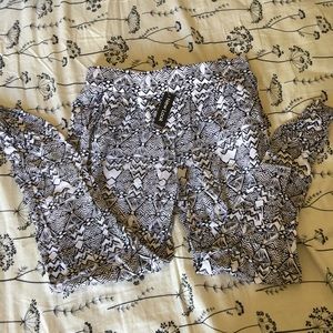 High waisted tapered pants